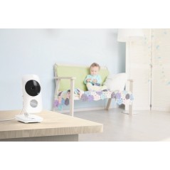 Motorola VM483 Baby Video Monitor 300m FHSS - Gold & White | Secure & Clear Connection